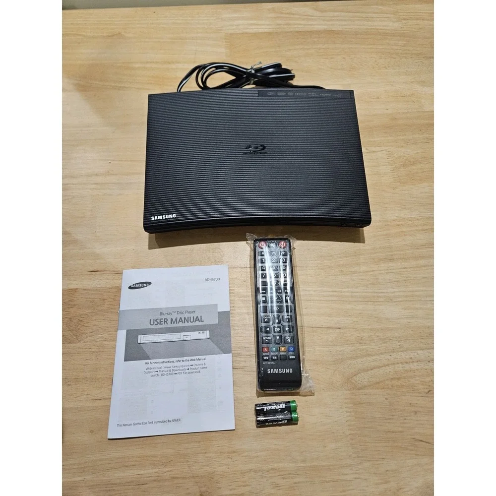Samsung BD-J5700 Blu-ray DVD Player WiFi Smart 250+ Apps Open Box Complete